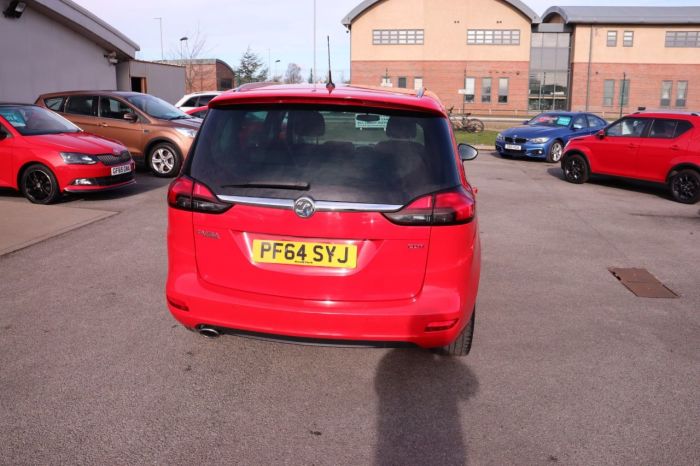 Vauxhall Zafira 2.0 SRI CDTI 5d 162 BHP MPV Diesel RED