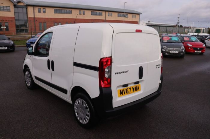 Peugeot Bipper 1.2 HDI PROFESSIONAL 79 BHP PANEL VAN Diesel WHITE