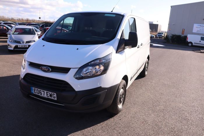 Ford Transit Custom 2.0 270 LR P/V 104 BHP PANEL VAN Diesel WHITE