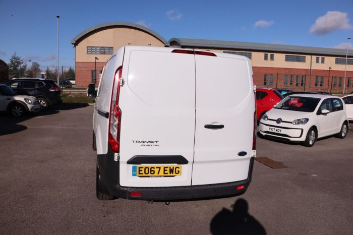 Ford Transit Custom 2.0 270 LR P/V 104 BHP PANEL VAN Diesel WHITE