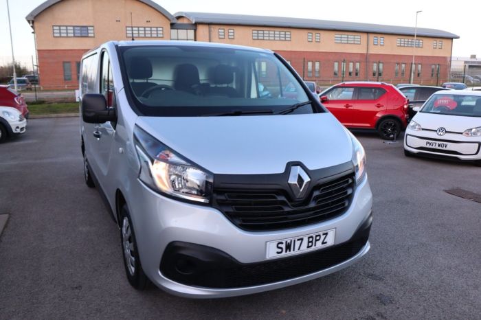 Renault Trafic 1.6 SL27 BUSINESS PLUS DCI 120 BHP PANEL VAN Diesel SILVER