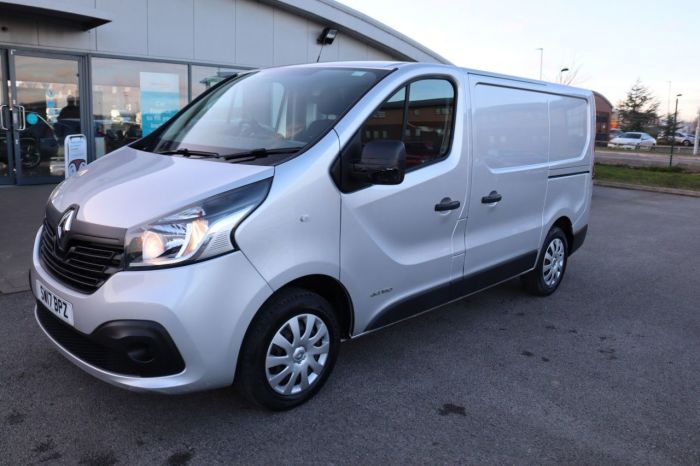 Renault Trafic 1.6 SL27 BUSINESS PLUS DCI 120 BHP PANEL VAN Diesel SILVER