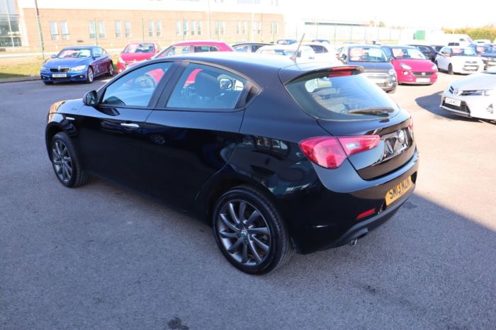 Alfa Romeo Giulietta 1.4 TB COLLEZIONE SPECIAL EDITION 5d 120 BHP Hatchback Petrol BLACK/GREY