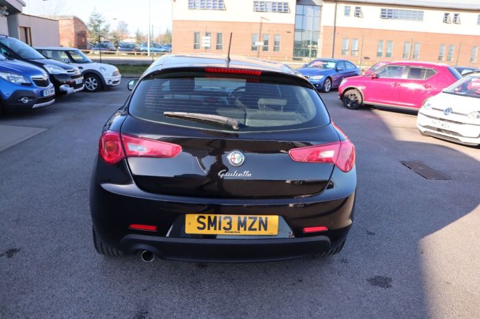 Alfa Romeo Giulietta 1.4 TB COLLEZIONE SPECIAL EDITION 5d 120 BHP Hatchback Petrol BLACK/GREY