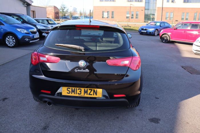 Alfa Romeo Giulietta 1.4 TB COLLEZIONE SPECIAL EDITION 5d 120 BHP Hatchback Petrol BLACK/GREY