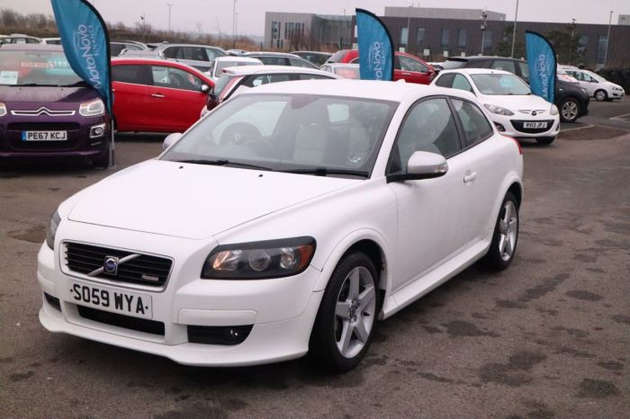 Volvo C30 1.6 R-DESIGN 3d 100 BHP Hatchback Petrol WHITE