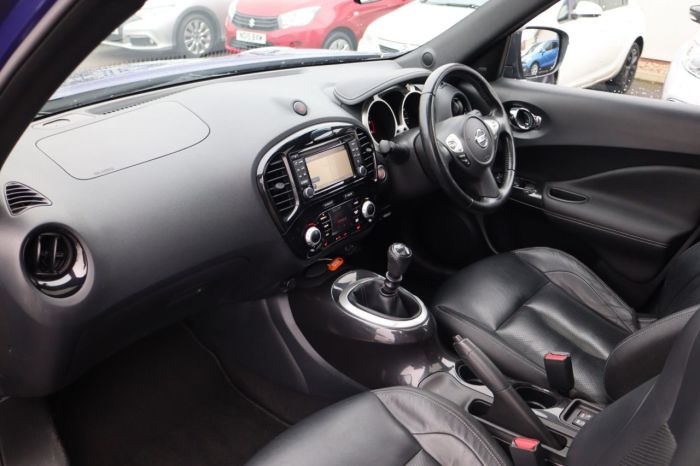 Nissan Juke 1.5 TEKNA DCI 5d 110 BHP Hatchback Diesel BLUE