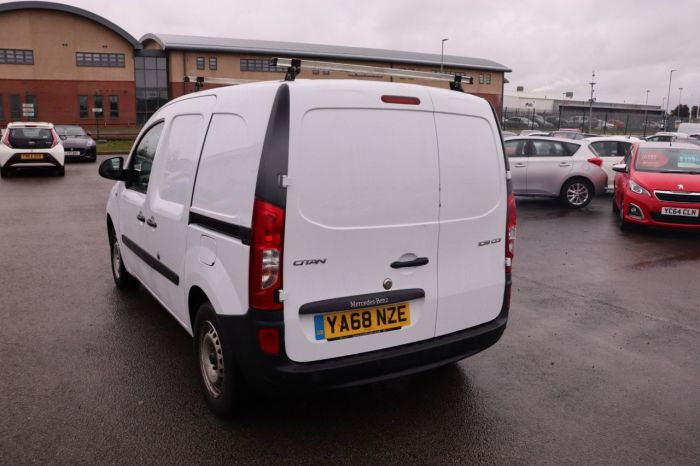 Mercedes-Benz Citan 1.5 109 CDI BLUEEFFICIENCY 90 BHP PANEL VAN Diesel WHITE