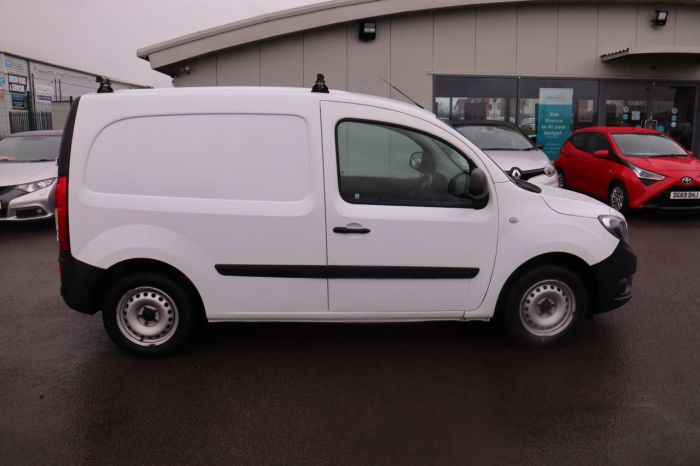 Mercedes-Benz Citan 1.5 109 CDI BLUEEFFICIENCY 90 BHP PANEL VAN Diesel WHITE