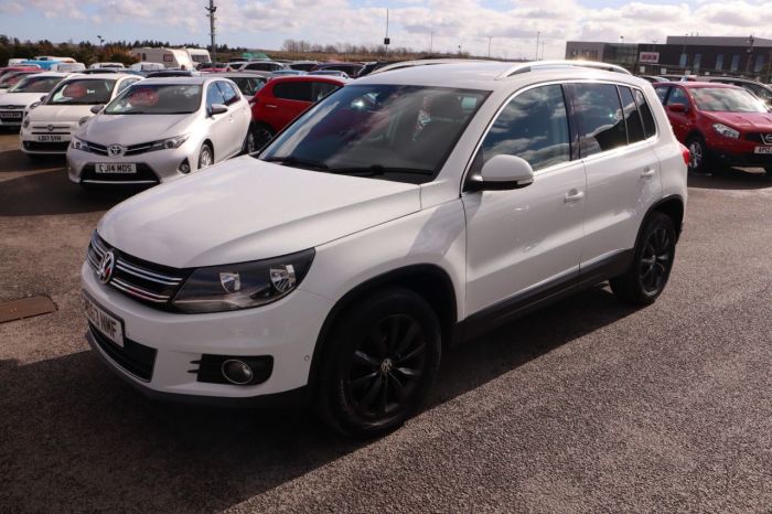 Volkswagen Tiguan 2.0 MATCH TDI BLUEMOTION TECHNOLOGY 4MOTION 5d 139 BHP All Terrain Diesel WHITE