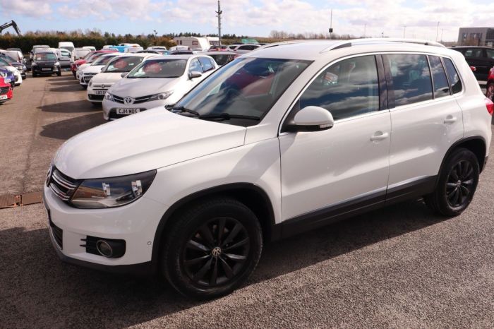 Volkswagen Tiguan 2.0 MATCH TDI BLUEMOTION TECHNOLOGY 4MOTION 5d 139 BHP All Terrain Diesel WHITE