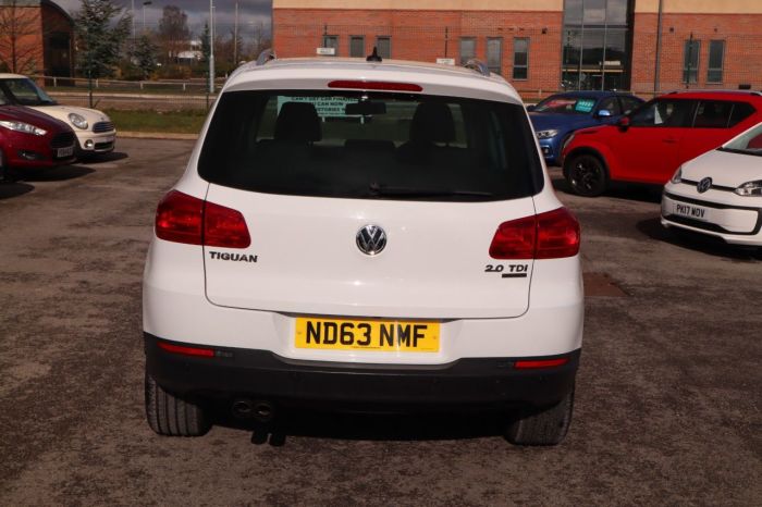 Volkswagen Tiguan 2.0 MATCH TDI BLUEMOTION TECHNOLOGY 4MOTION 5d 139 BHP All Terrain Diesel WHITE