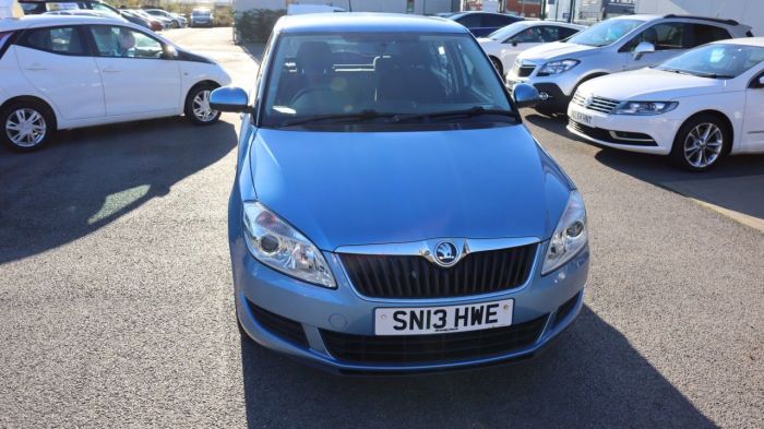 Skoda Fabia 1.2 SE 12V 5d 68 BHP Hatchback Petrol BLUE