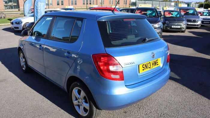 Skoda Fabia 1.2 SE 12V 5d 68 BHP Hatchback Petrol BLUE