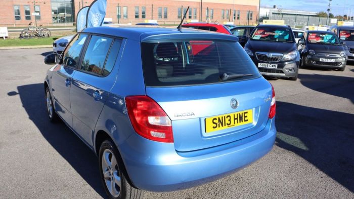 Skoda Fabia 1.2 SE 12V 5d 68 BHP Hatchback Petrol BLUE