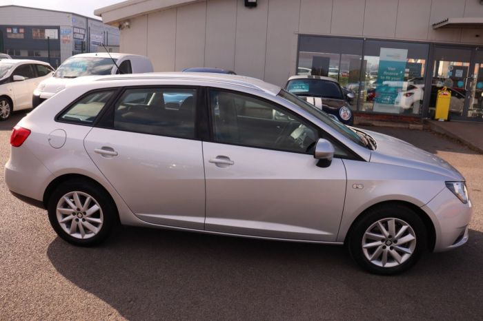 SEAT Ibiza 1.6 CR TDI SE 5d 104 BHP Estate Diesel SILVER