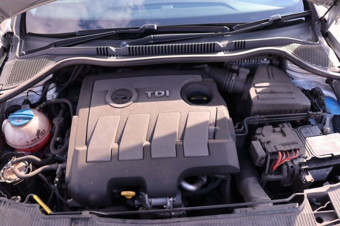 SEAT Ibiza 1.6 CR TDI SE 5d 104 BHP Estate Diesel SILVER