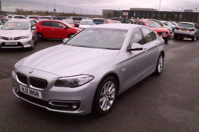 BMW 5 Series 2.0 520D LUXURY 4d 181 BHP Saloon Diesel SILVER