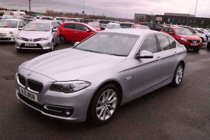 BMW 5 Series 2.0 520D LUXURY 4d 181 BHP Saloon Diesel SILVER