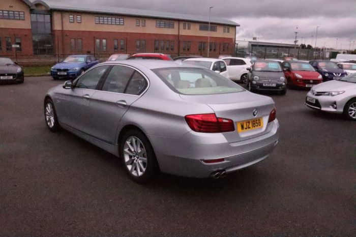 BMW 5 Series 2.0 520D LUXURY 4d 181 BHP Saloon Diesel SILVER