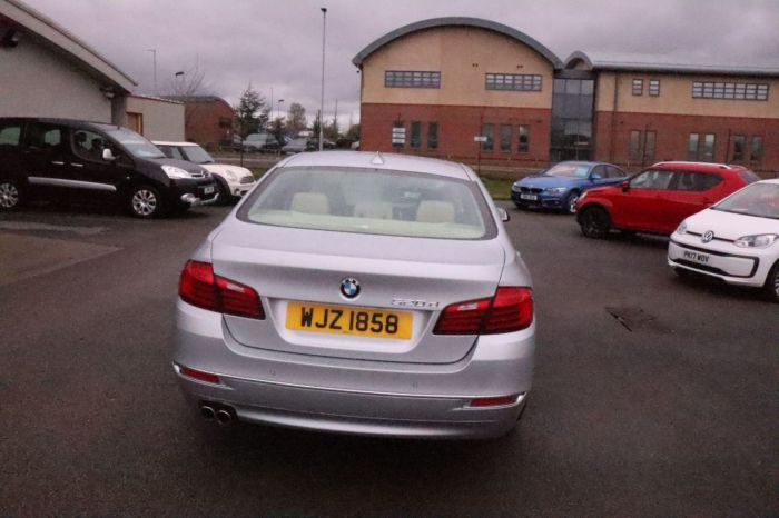 BMW 5 Series 2.0 520D LUXURY 4d 181 BHP Saloon Diesel SILVER