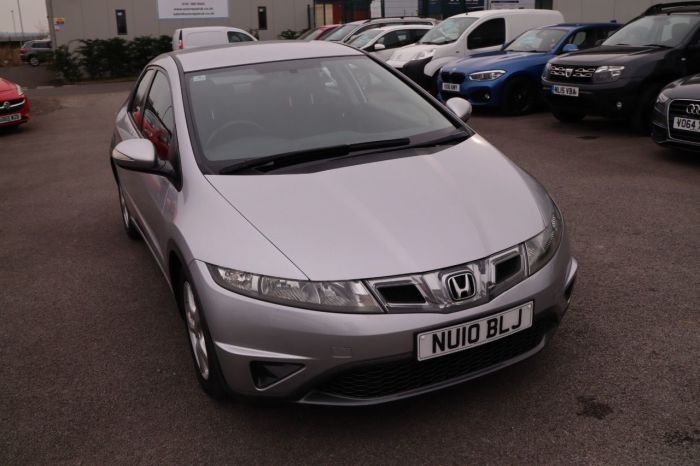 Honda Civic 1.8 I-VTEC SE 5d 138 BHP Hatchback Petrol SILVER