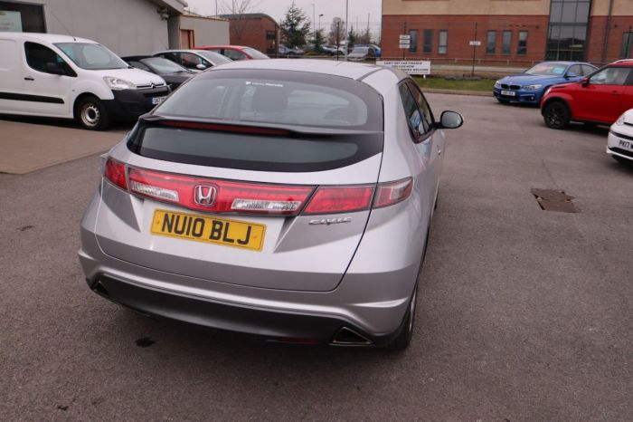 Honda Civic 1.8 I-VTEC SE 5d 138 BHP Hatchback Petrol SILVER