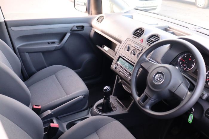 Volkswagen Caddy 1.6 C20 PLUS TDI STARTLINE 101 BHP PANEL VAN Diesel WHITE