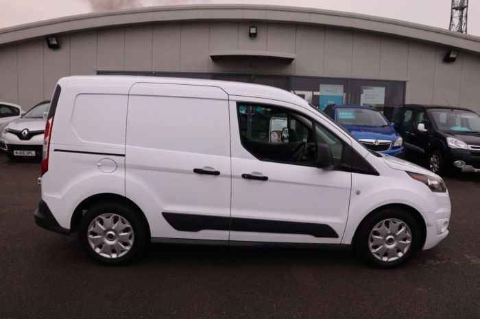 Ford Transit Connect 1.5 220 TREND P/V 100 BHP PANEL VAN Diesel WHITE