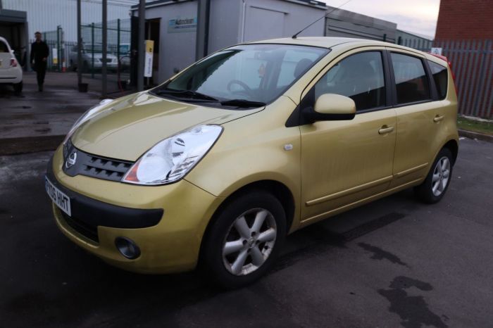 Nissan Note 1.4 SE 5d 87 BHP Hatchback Petrol YELLOW