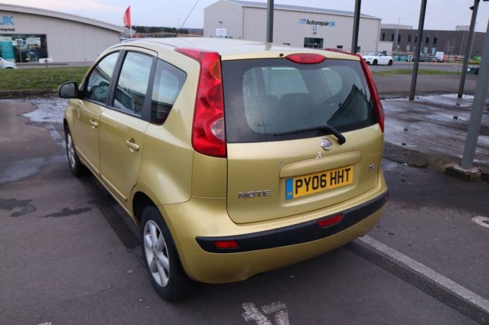 Nissan Note 1.4 SE 5d 87 BHP Hatchback Petrol YELLOW