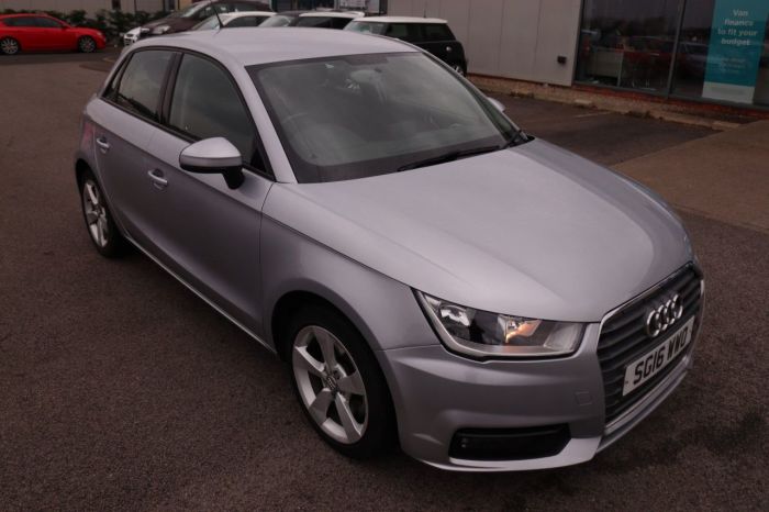 Audi A1 1.4 SPORTBACK TFSI SPORT 5d 123 BHP Hatchback Petrol SILVER