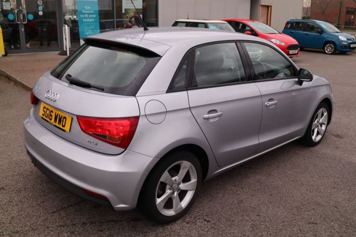 Audi A1 1.4 SPORTBACK TFSI SPORT 5d 123 BHP Hatchback Petrol SILVER