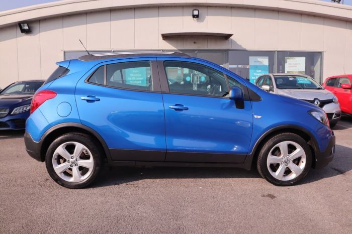 Vauxhall Mokka 1.6 EXCLUSIV S/S 5d 114 BHP SUV Petrol BLUE