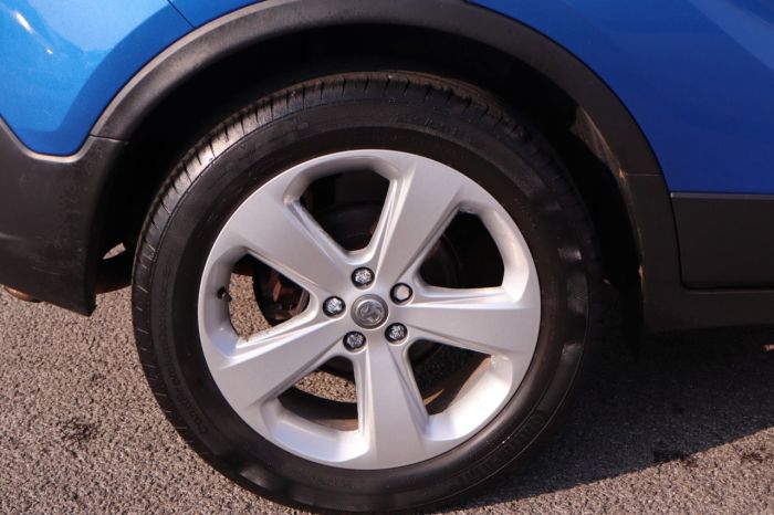 Vauxhall Mokka 1.6 EXCLUSIV S/S 5d 114 BHP SUV Petrol BLUE