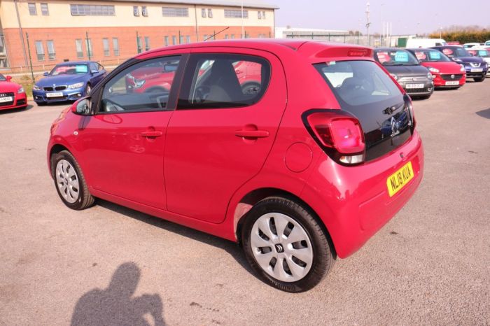 Citroen C1 1.0 FEEL 5d 68 BHP Hatchback Petrol RED