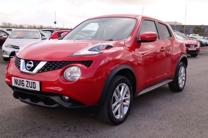 Nissan Juke 1.5 ACENTA DCI 5d 110 BHP Hatchback Diesel RED