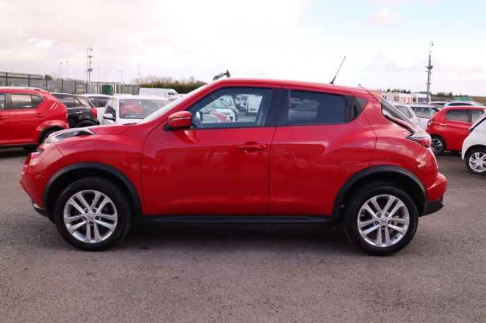 Nissan Juke 1.5 ACENTA DCI 5d 110 BHP Hatchback Diesel RED