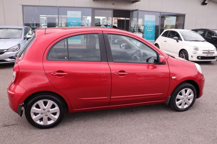 Nissan Micra 1.2 ACENTA 5d 79 BHP Hatchback Petrol RED