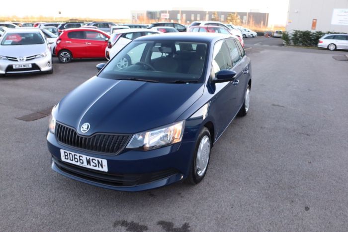 Skoda Fabia 1.4 S TDI 5d 74 BHP Estate Petrol BLUE