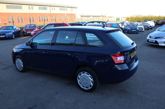 Skoda Fabia 1.4 S TDI 5d 74 BHP Estate Petrol BLUE