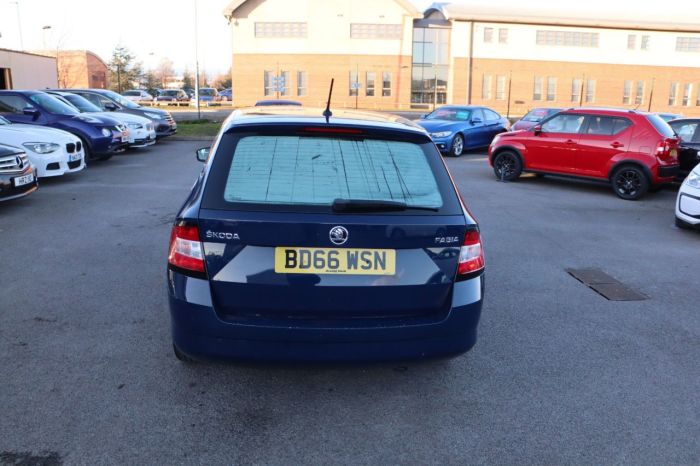 Skoda Fabia 1.4 S TDI 5d 74 BHP Estate Petrol BLUE