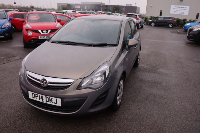 Vauxhall Corsa 1.2 DESIGN AC 5d 83 BHP Hatchback Petrol BROWN