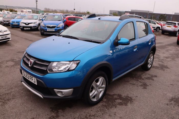 Dacia Sandero Stepway 1.5 LAUREATE DCI 5d 90 BHP Hatchback Diesel BLUE