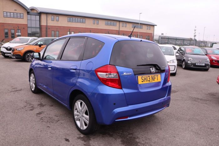 Honda Jazz 1.3 I-VTEC EX 5d 98 BHP Hatchback Petrol BLUE