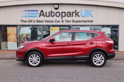 Nissan Qashqai 1.5 DCI ACENTA SMART VISION 5d 108 BHP Hatchback Diesel REDNissan Qashqai 1.5 DCI ACENTA SMART VISION 5d 108 BHP Hatchback Diesel RED at Motor Finance 4u Tunbridge Wells