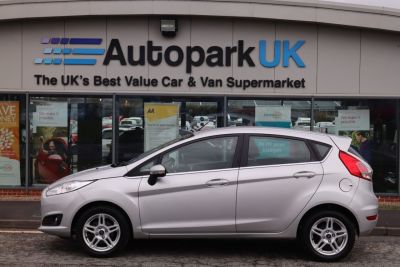 Ford Fiesta 1.2 ZETEC 5d 81 BHP Hatchback Petrol SILVERFord Fiesta 1.2 ZETEC 5d 81 BHP Hatchback Petrol SILVER at Motor Finance 4u Tunbridge Wells