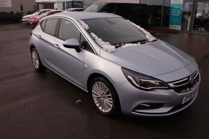 Vauxhall Astra 1.4 ELITE 5d 148 BHP Hatchback Petrol SILVER