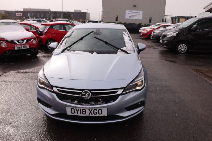 Vauxhall Astra 1.4 ELITE 5d 148 BHP Hatchback Petrol SILVER