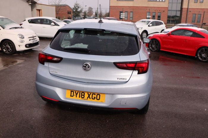 Vauxhall Astra 1.4 ELITE 5d 148 BHP Hatchback Petrol SILVER